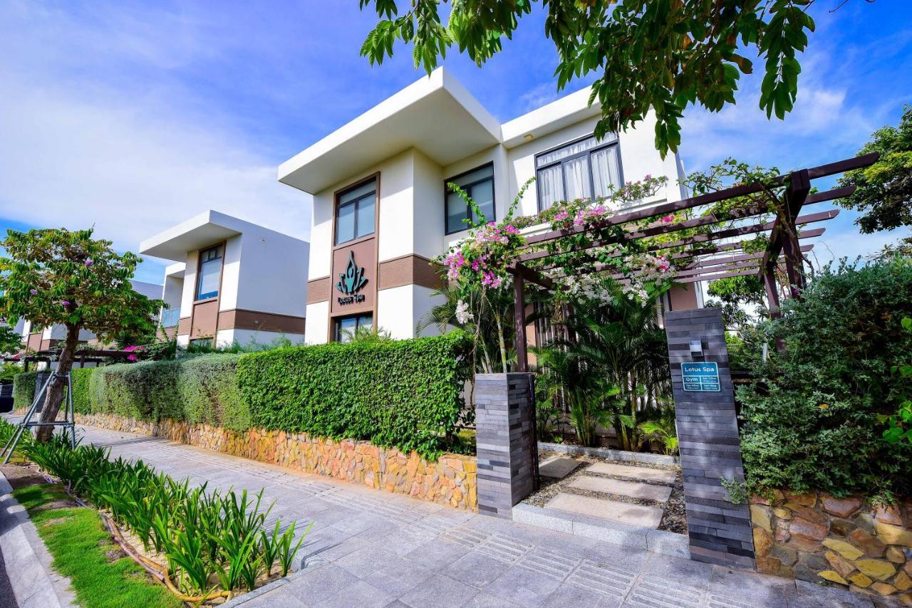 Wyndham Grand Kn Paradise Cam Ranh Exterior photo