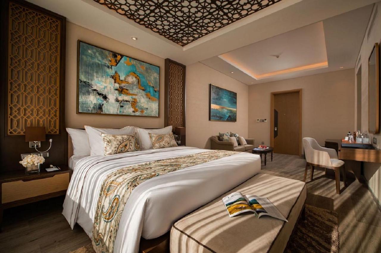 Wyndham Grand Kn Paradise Cam Ranh Exterior photo