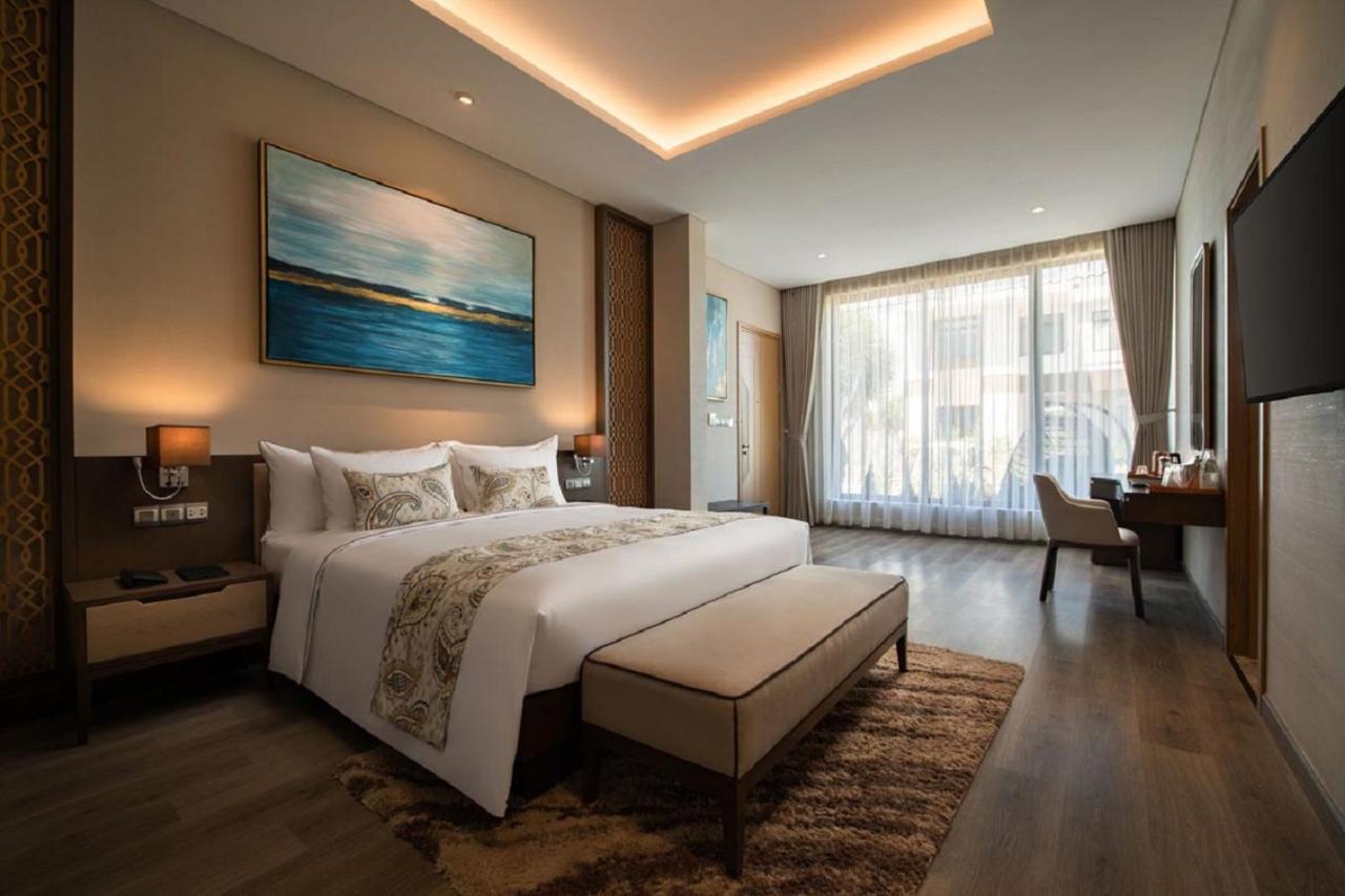 Wyndham Grand Kn Paradise Cam Ranh Exterior photo