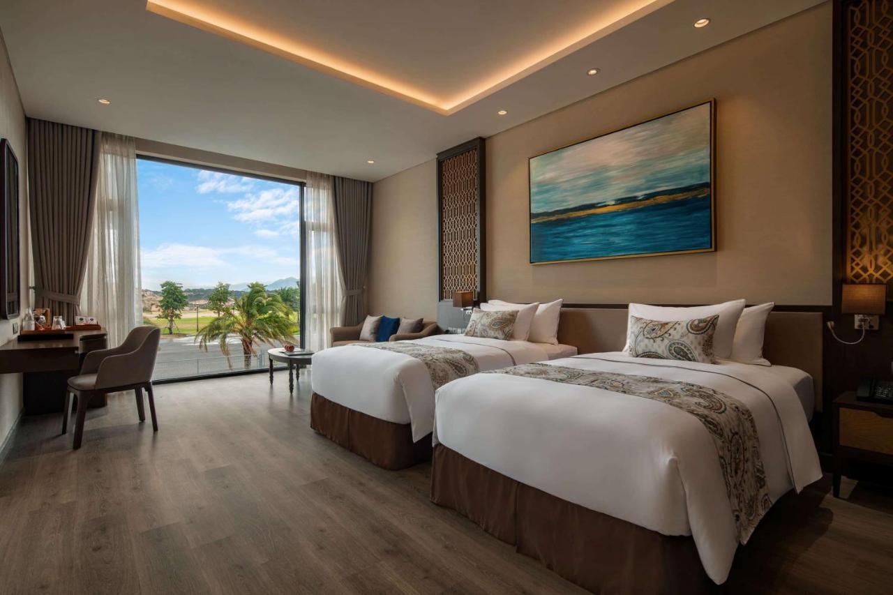 Wyndham Grand Kn Paradise Cam Ranh Exterior photo